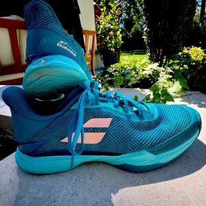 Women’s Babolat Court Shoes.  Tennis or Pickleball.  Size 9